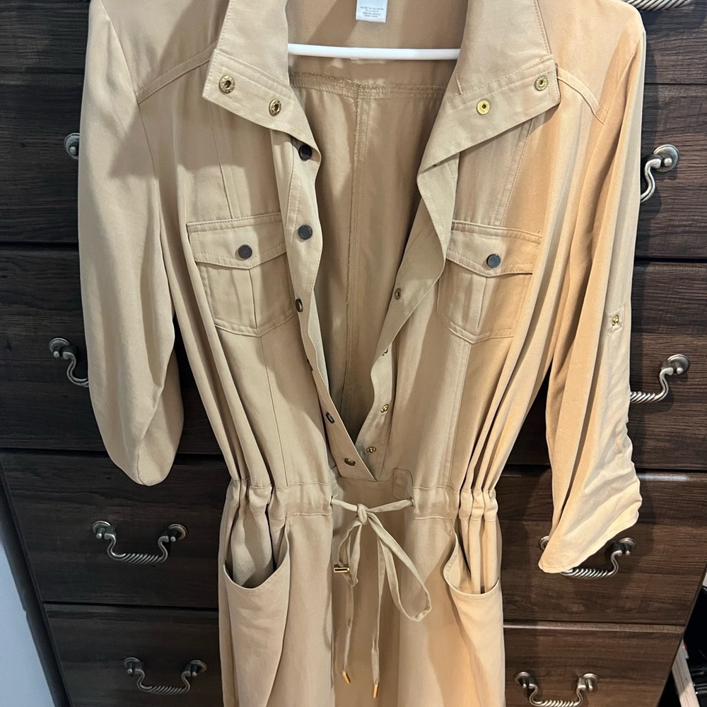 Women m size dress